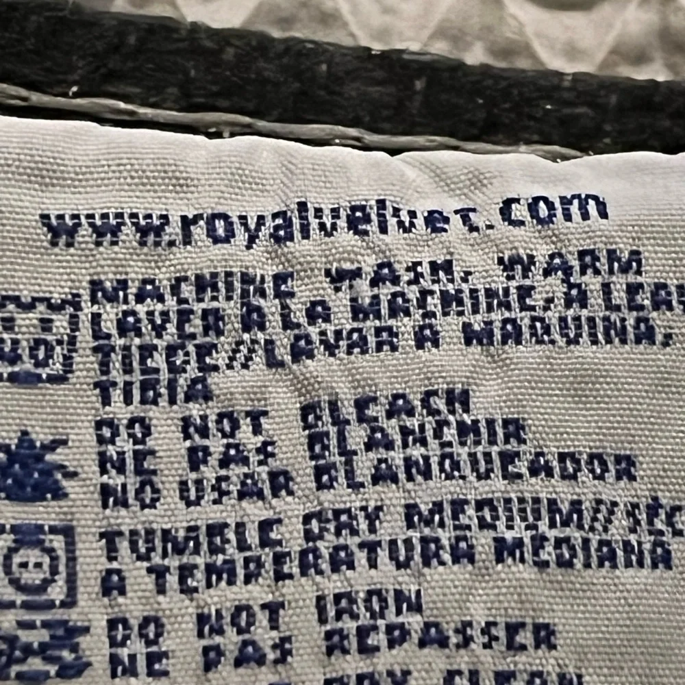 Royal Velvet Fieldcrest  Bath rug Firm Price!